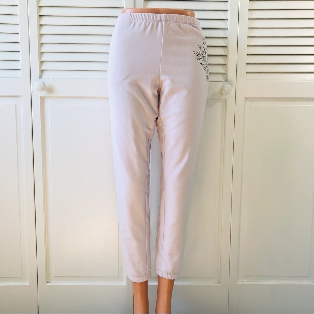 New WILDFOX Light Pink Blooms Rory Pant Size Small